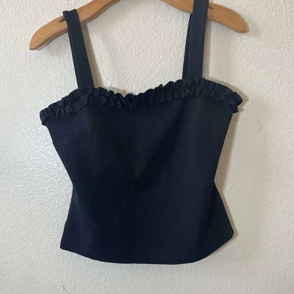 Glamorous/Revolve Solid Black Crop Tank Top w/ Ruffle Detail/ US 4 - Picture 4 of 11